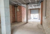 86m² commercial premises for sale in Olesa de Montserrat, Carrer de Lluís Puigjaner photo