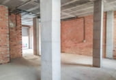 86m² commercial premises for sale in Olesa de Montserrat, Carrer de Lluís Puigjaner photo