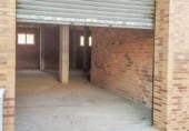 86m² commercial premises for sale in Olesa de Montserrat, Carrer de Lluís Puigjaner photo