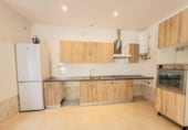 Local comercial en venta con 198m² en Piera, carretera igualada foto