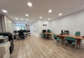 Local comercial en venta con 181m² en Piera, Carrer Mestre García foto
