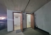 680m² commercial premises for sale in A Coruña, Avenida Arteixo photo