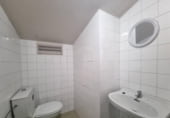 680m² commercial premises for sale in A Coruña, Calle Francisco Tettamancy photo
