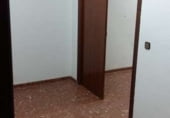 Local comercial en venta con 110m² en Bailén, Avenida Sevilla foto