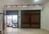 Local comercial en venta con 120m² en Realejo Bajo, Calle Reyes Católicos foto