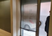 68m² commercial premises for sale in Barberà del Vallès, Carrer de la Independència photo