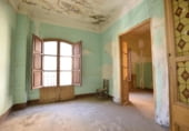 Edificio en venta con 503m² en Guadix, Calle Zoraya foto