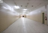 Local comercial en venta con 295m² en Pamplona, Calle de San Lorenzo foto