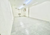 Local comercial en venta con 212m² en Lorca, Calle Redón foto