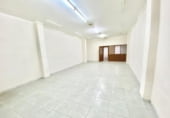 Local comercial en venta con 212m² en Lorca, Calle Redón foto