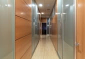 Local comercial en venta con 592m² en Madrid, en la zona de Pacífico, Calle de Juan de Urbieta foto