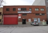 Local comercial Industrial
en venda
amb 1553m² a Madrid, a la zona de Casc Històric de Vallecas, Calle de González Dávila foto