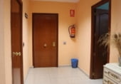 Local comercial Industrial
en venda
amb 1553m² a Madrid, a la zona de Casc Històric de Vallecas, Calle de González Dávila foto