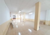 Local comercial en venta con 468m² en Lorca, Calle Río Mundo foto