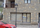 Local comercial en venta con 100m² en Viella, Carrer des Arroquets foto