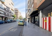 Local comercial en venta con 172m² en Granada, en la zona de Barrio de San Antón, Calle Nazaríes foto