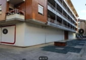 Local comercial en venta con 503m² en Los Corrales de Buelna, avenida españa foto