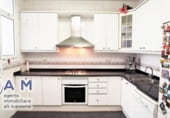 225m² bâtiment pour vente à Calella, Carrer Amadeu photo