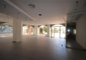 Local comercial en venta con 245m² en Marbella, Plaza Naranjos foto