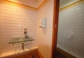 Local comercial en venta con 245m² en Marbella, Plaza Naranjos foto