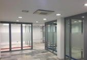 229m² office for sale in Córdoba, in the area of Santiago, Calle Alhakén II photo