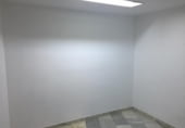 229m² office for sale in Córdoba, in the area of Santiago, Calle Alhakén II photo