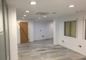 229m² office for sale in Córdoba, in the area of Santiago, Calle Alhakén II photo