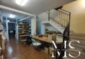210m² commercial premises for sale in Viator, Calle Real photo