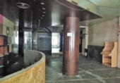 Local comercial en venta con 300m² en Bilbao, en la zona de Castaños, Avenida Maurice Ravel foto