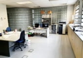 Nave Industrial en venta con 950m² en Bilbao, Calle Bentazarra foto