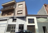 Edificio en venta con 445m² en Santa María del Páramo, Calle Palomares foto