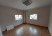 60m² office for sale in Cáceres, in the area of The Rodeo, Avenida de los Pilares photo