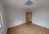 60m² office for sale in Cáceres, in the area of The Rodeo, Avenida de los Pilares photo