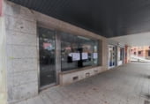 396m² commercial premises for sale in La Cistérniga, Plaza Mayor photo