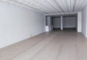 396m² commercial premises for sale in La Cistérniga, Plaza Mayor photo