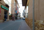 Local comercial en venta con 50m² en La Unión, Calle Argüelles foto