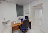 127m² commercial premises for sale in Madrid, in the area of University, Calle del Espíritu Santo photo