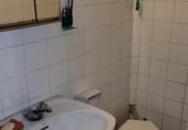 Local comercial en venta con 80m² en Vigo, Rúa do Pracer foto