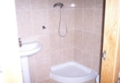 90m² commercial premises for sale in Almansa, Calle Calvario photo