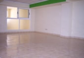 90m² commercial premises for sale in Almansa, Calle Calvario photo