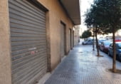 180m² commercial premises for sale in Elda, Calle Lieja photo