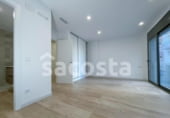929m² bâtiment pour vente à Lloret de Mar, Passeig de Camprodon i Arrieta photo