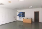 107m² commercial premises for sale in Cáceres, Calle León Leal photo