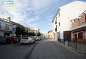 Local comercial en venta con 185m² en Gabia Grande, Calle Fuerte foto