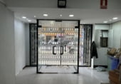 471m² locaux commerciaux pour vente à Barcelone, dans le quartier de la Sagrera, carrer de felip ii, 08027 photo