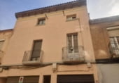 Edificio en venta con 140m² en Sabadell, Carrer de l'Escola Pia foto