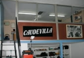 Local comercial en venta con 110m² en Sabadell, Avinguda de Lluís Companys foto