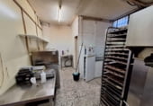 64m² bakery for sale in Sabadell, Carrer dels Pins photo