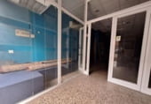 100m² commercial premises for sale in Barberà del Vallès, Carrer de Linares photo