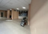 200m² commercial premises for sale in Ponferrada, Avenida El Castillo photo